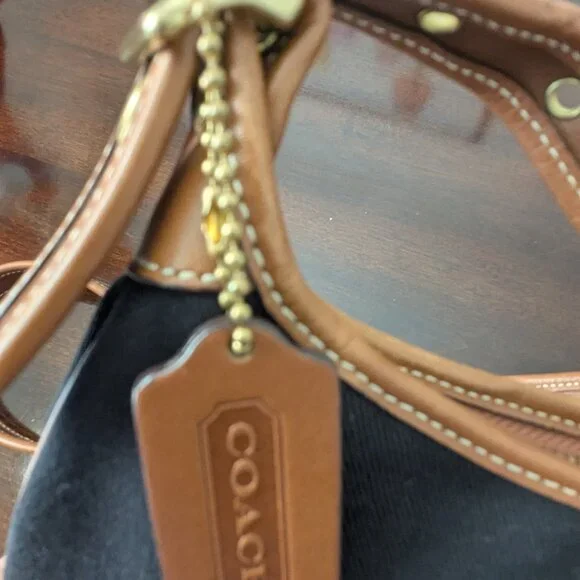 Coach vintage Cavas Leather  Shoulder Bag Crossbody Black Brown - Picture 10 of 16